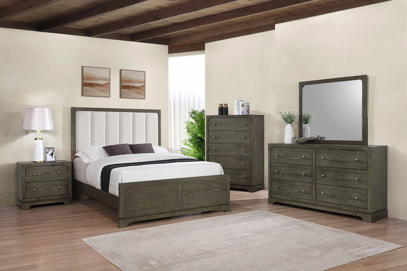 Gran Park Panel Bed