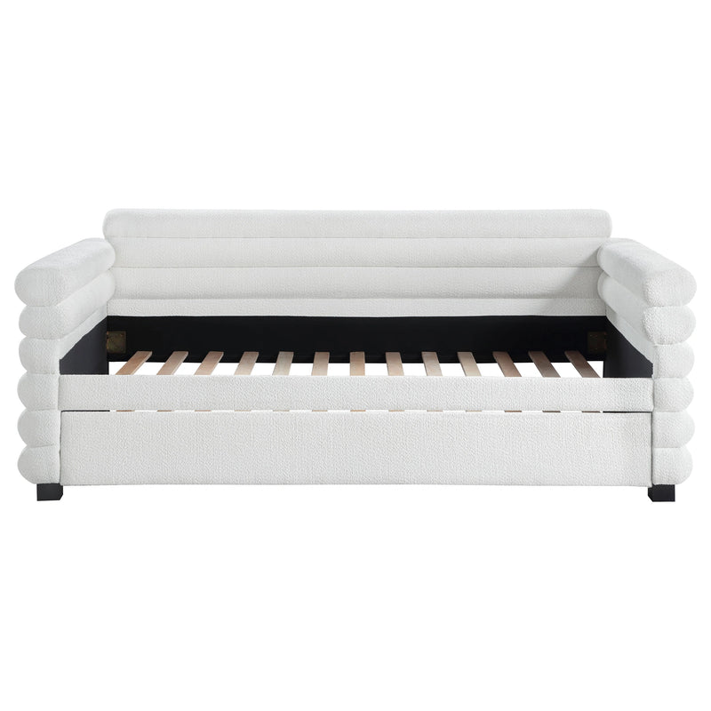 Patricia Daybed with Trundle