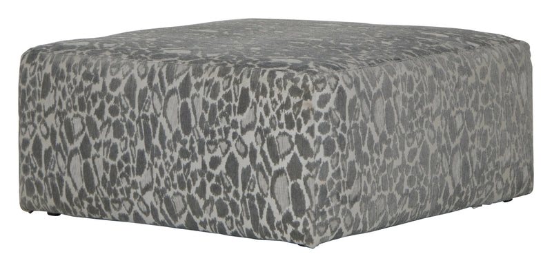 Lamar Cocktail Ottoman